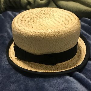 Straw Top hat with black trim